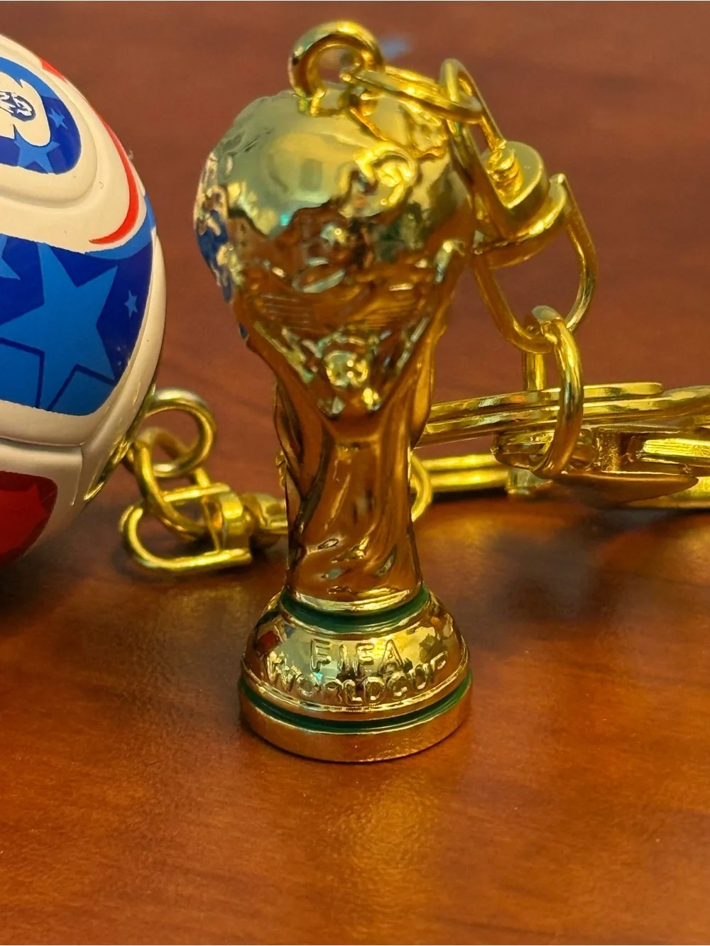 2026 World Cup Trophy & Ball Key Chain